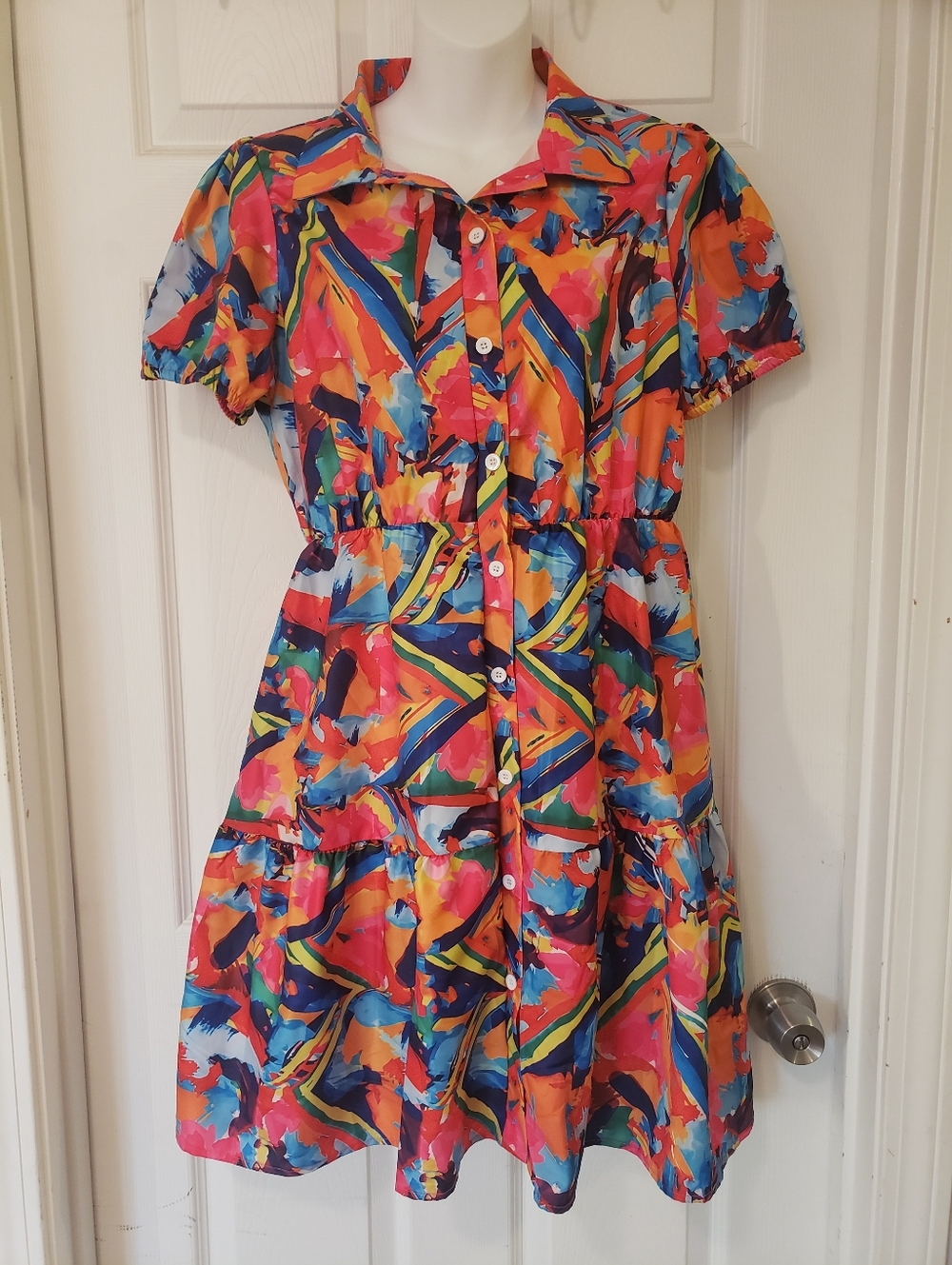 Vibrant Multicolor Button-Front Summer Dress Size Medium